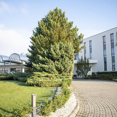 Holiday Inn Budapest-Budaörs, an IHG Hotel Exteriör bild